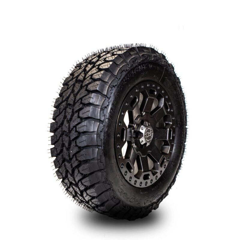 BLEMISH LT | MT MUD LORD 265/65R18 4 PLY REMOLD USA